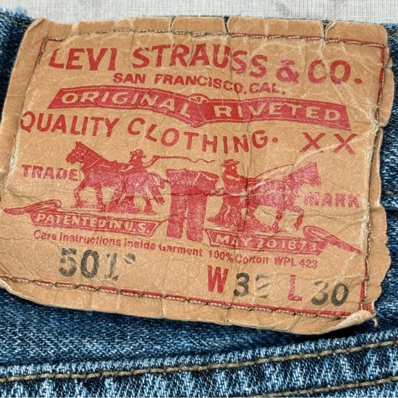 Levis Jeans 501 Straight Button Fly Blue Jeans - Picture 2 of 16
